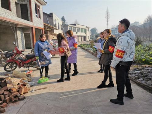 丹棱县：党员义务宣传队助力乡村疫情防控