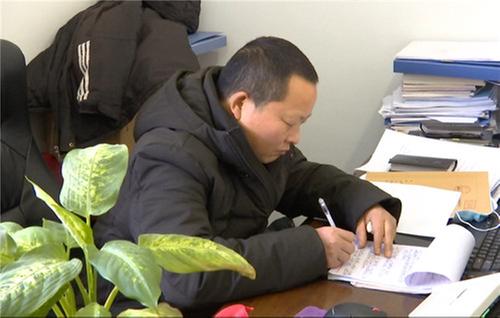 老百姓的“跑腿”调解员