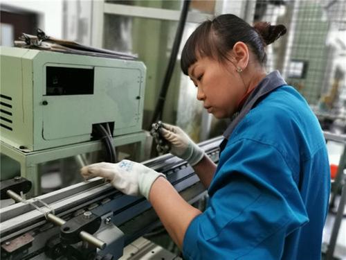 青神县企业节后开工早 奋力冲刺首季“开门红”