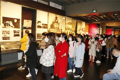 广安市市场监管局开展“学党史、听党话、跟党走”三八节系列党性教育活动