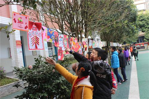 广安区：东方小学校开展2021年寒假体验活动成果展