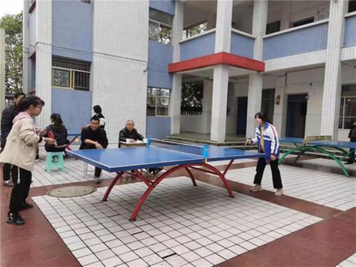 武胜县飞龙片区举行学生乒乓球比赛活动