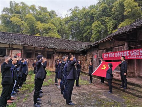 兴隆镇：开展“学党史 缅先烈”主题活动