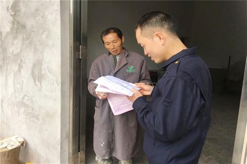 武胜县综合行政执法局开展“文明祭祀 平安清明”普法宣传活动