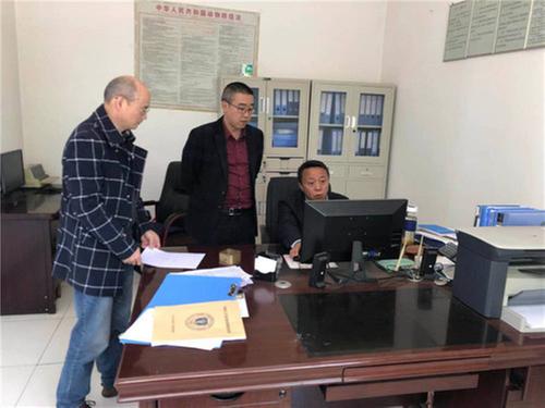 洪雅县：强化生猪检疫监管执法 提高出证人员履职能力