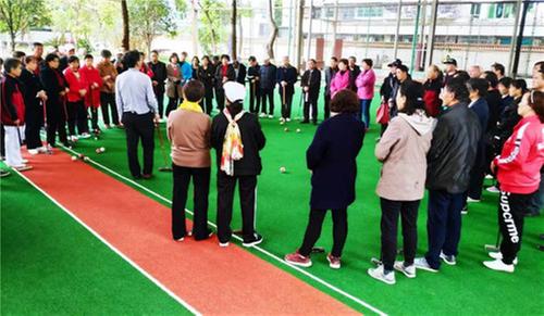 武胜县选派9名教练员参加广安门球教练培训