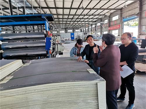 蓬安县科协深入企业开展科技服务