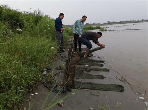 东坡区开展“五一”禁捕专项整治行动