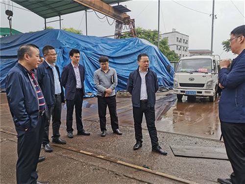 武胜县委副书记、县长带队调研督导重点环境问题整改工作