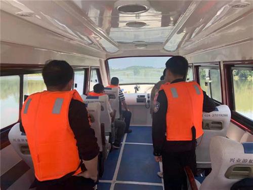 前锋区公安局开展“十年禁渔”联合执法行动