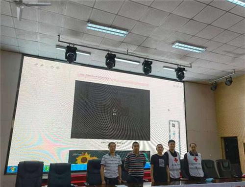 宝兴县科协会同宝兴县红十字会开展“应急救护培训进学校”科普活动