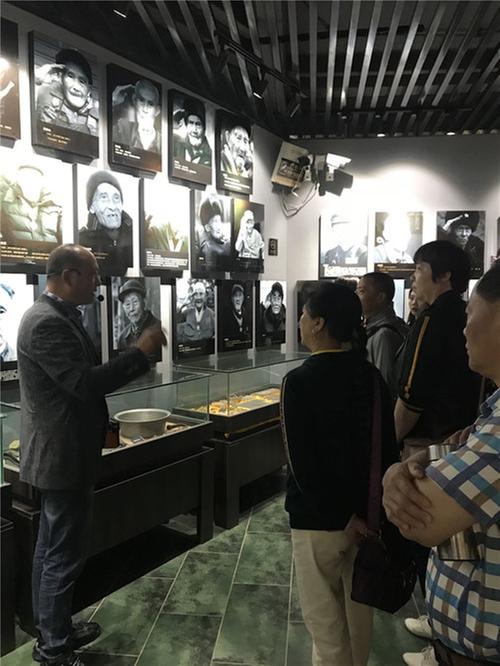 东坡区侨联举行庆祝建党百年活动