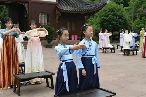 传承非遗文化 开启时光穿梭