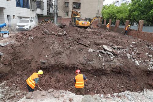 广安区投资717万试点示范改造5个老旧小区