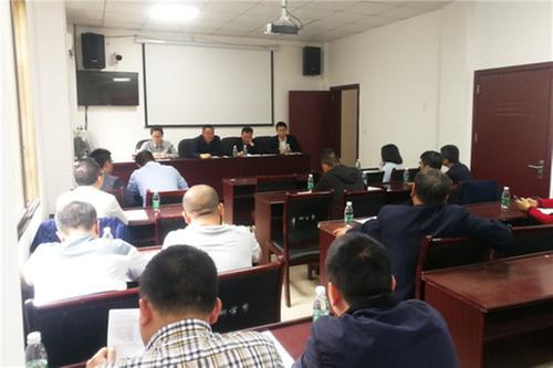 兴隆河“双脚丈量河流”行动亮剑环境污染问题