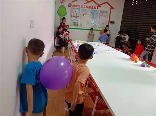 公义镇龙安村六一节走访慰留守儿童