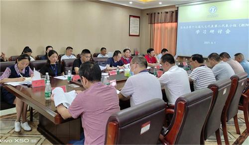 岳池县人大代表关注城市建设