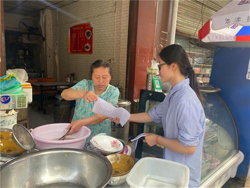 岳池县市场监督管理局严把食品安全关为高考保驾护航