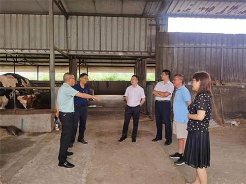 眉山市科协调研银会合作助推现代农业发展