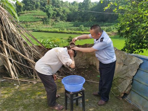 广安经开区税务局持续深入开展“我为群众办实事”实践活动