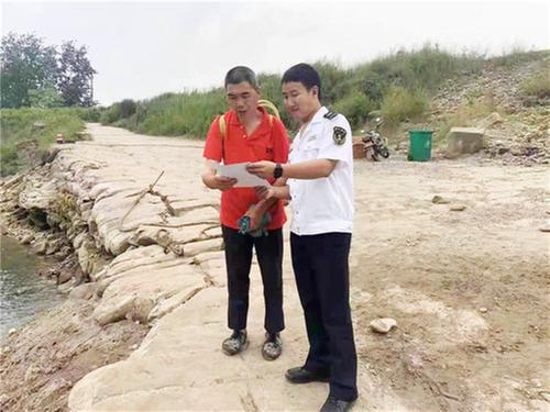 武胜县地方海事处积极开展“6.5世界环境日”宣传活动