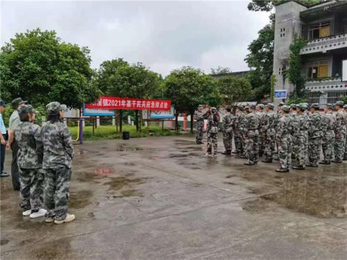 浓溪镇开展基干民兵应急排点验