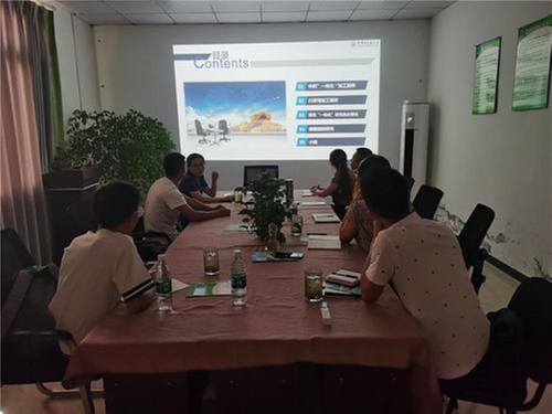 夹江县科协协助村姑中药材种植专业合作社洽谈“川泽泻一体化研究”项目合作