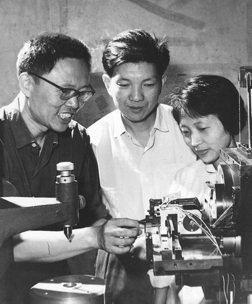 致敬“四川百年百杰科学家”⑦|齿轮测量研究开拓者黄潼年：攀登齿轮测量技术高峰