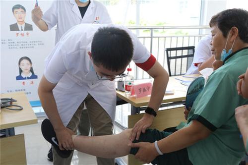 四川大学华西临床医学院“博士快车”专家团赴华西广安医院开展社会实践系列活动