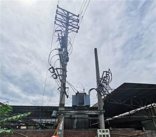 国网巴中市巴州公司：铁拳治理用电乱象