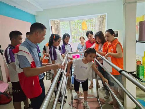 “残疾预防日”嘉陵区残联入户宣传暖人心