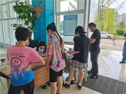 广安经开区奎阁街道全力做好疫情防控工作