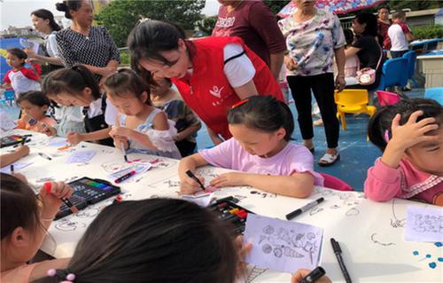 嘉陵区妇联开展“保护水生野生动物”主题公益活动