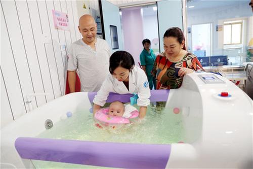 广安区:医疗卫生条件改善 群众健康诊疗有保障