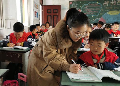 彭山区:用好乡土乡情乡味“三段时”  让校园减负出成效