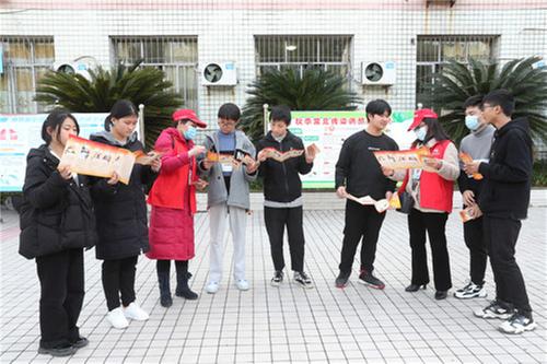 广安区浓洄街道：宪法宣传进校园