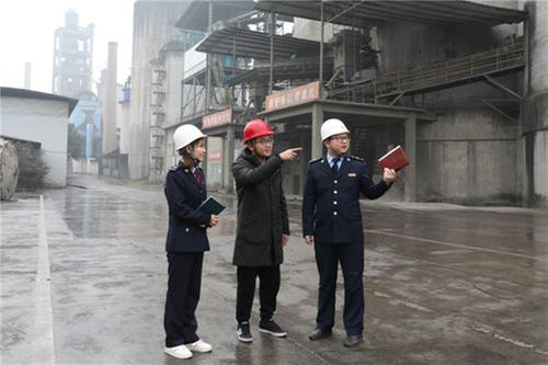 华蓥市税务局为绿色环保增添“税动能”