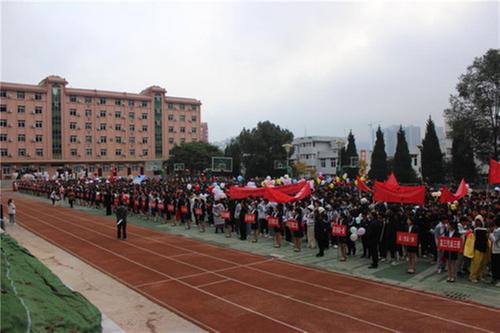 南江县青少年学生校外活动中心林家坝辅导站教育成就成果展示在南江县职业中学举行