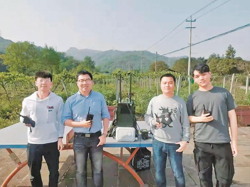 电子科大这位“大侠”真酷！