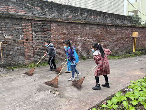 乐坝小学常态化开展疫情防控“迎新春”