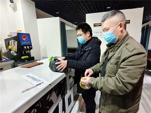 岳池县市场监管局苟角所开展冷链食品安全检查