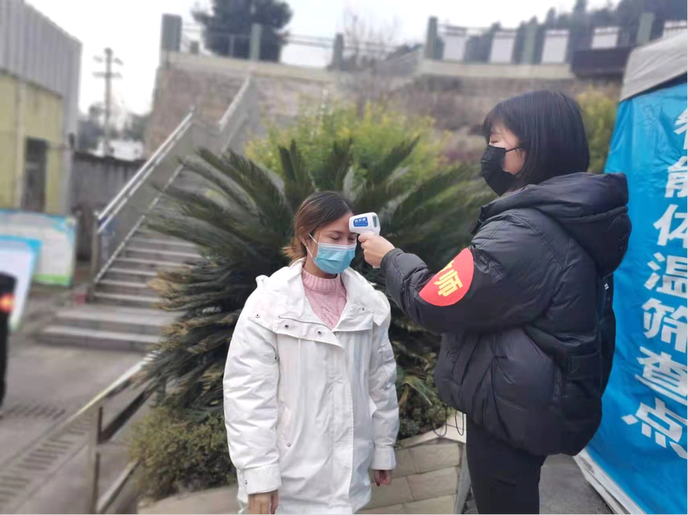 沙河镇小学开展春季开学疫情防控演练