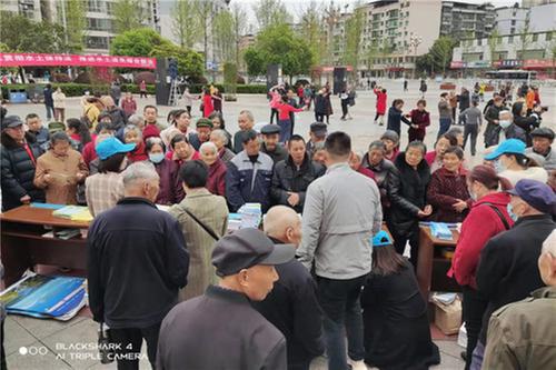 广安区水务局开展2022年“世界水日”“中国水周”宣传活动