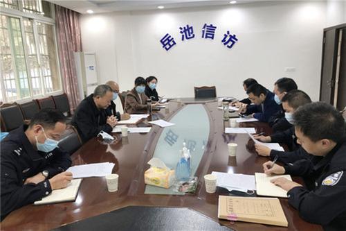 广安市信访局赴岳池县调研指导信访维稳工作