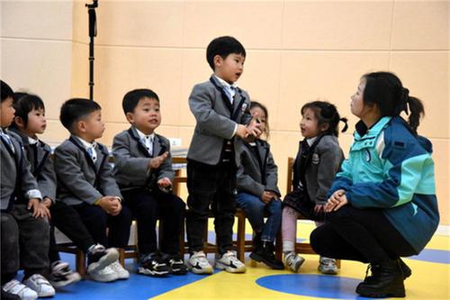 邻水县开展幼儿教师现代信息技术教学技能竞赛