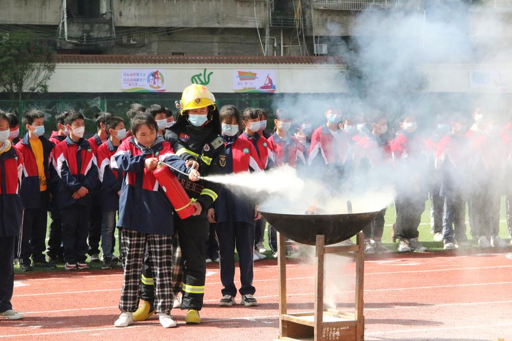 代市实验学校扎实开展第27个“中小学生安全教育日”主题教育活动