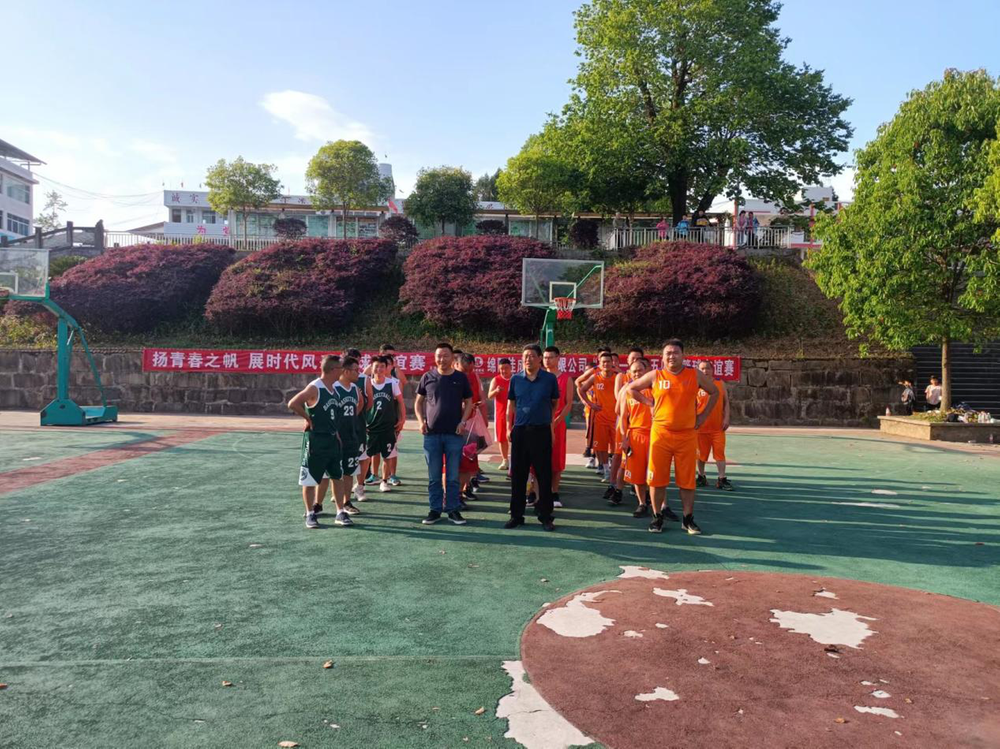 天池九义校举办“庆五一，迎五四”篮球友谊赛