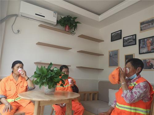 丹棱县：环卫工人有了7个新“家”
