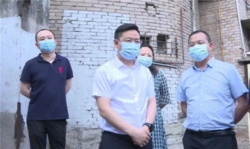 内江市市中区督查居民自建房安全隐患排查整治工作