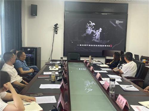 洪雅县农业农村局组织观看警示教育片《家道》